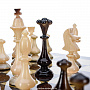 Шахматный ларец с фигурами из янтаря "Капучино" 48х48 см, фотография 8. Интернет-магазин ЛАВКА ПОДАРКОВ