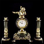 0036390 Златоуст ЧАСЫ "Ангелочек" + 2 подсвечника в П/У