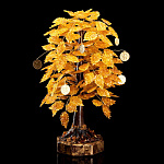 0055249-НП ДЕРЕВО ДЕНЕЖНОЕ ЯНТАРНОЕ с монетами на подставке, выс. 45см, шир.подставки 16см.,189 лист