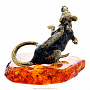 Статуэтка с янтарем "Мышь Крыс Шредер" (коньячный), фотография 3. Интернет-магазин ЛАВКА ПОДАРКОВ