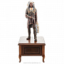 Деревянная резная скульптура "Индеец с трубкой". Высота 81 см, фотография 1. Интернет-магазин ЛАВКА ПОДАРКОВ