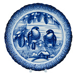 0076178 Гжель ТАРЕЛКА декоративная ПТИЦЫ СНЕГИРИ  d-23 см