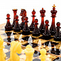Шахматы из карельской берёзы с янтарными фигурами, фотография 2. Интернет-магазин ЛАВКА ПОДАРКОВ