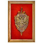 0069325 Янтарь ПАННО "ГЕРБ ФСБ" 41*28 см фон бордо