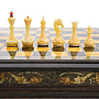Шахматы из карельской березы с фигурами из янтаря 45х45 см, фотография 2. Интернет-магазин ЛАВКА ПОДАРКОВ