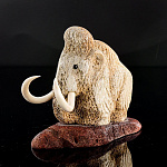  Изделия из кости Скульптура "Мамонт" Кость кита, клык моржа В401