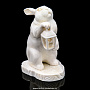 Скульптура из кости "Кролик с фонариком", фотография 2. Интернет-магазин ЛАВКА ПОДАРКОВ